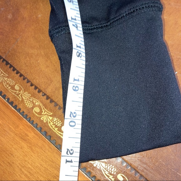 Universal Studios Black & Gray Long Sleeve 1/4 Zip Small Sweater - Picture 2 of 12